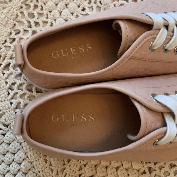 GUESS Pink Leather Sneakers Size 7 1/2 - Picture 7 of 10